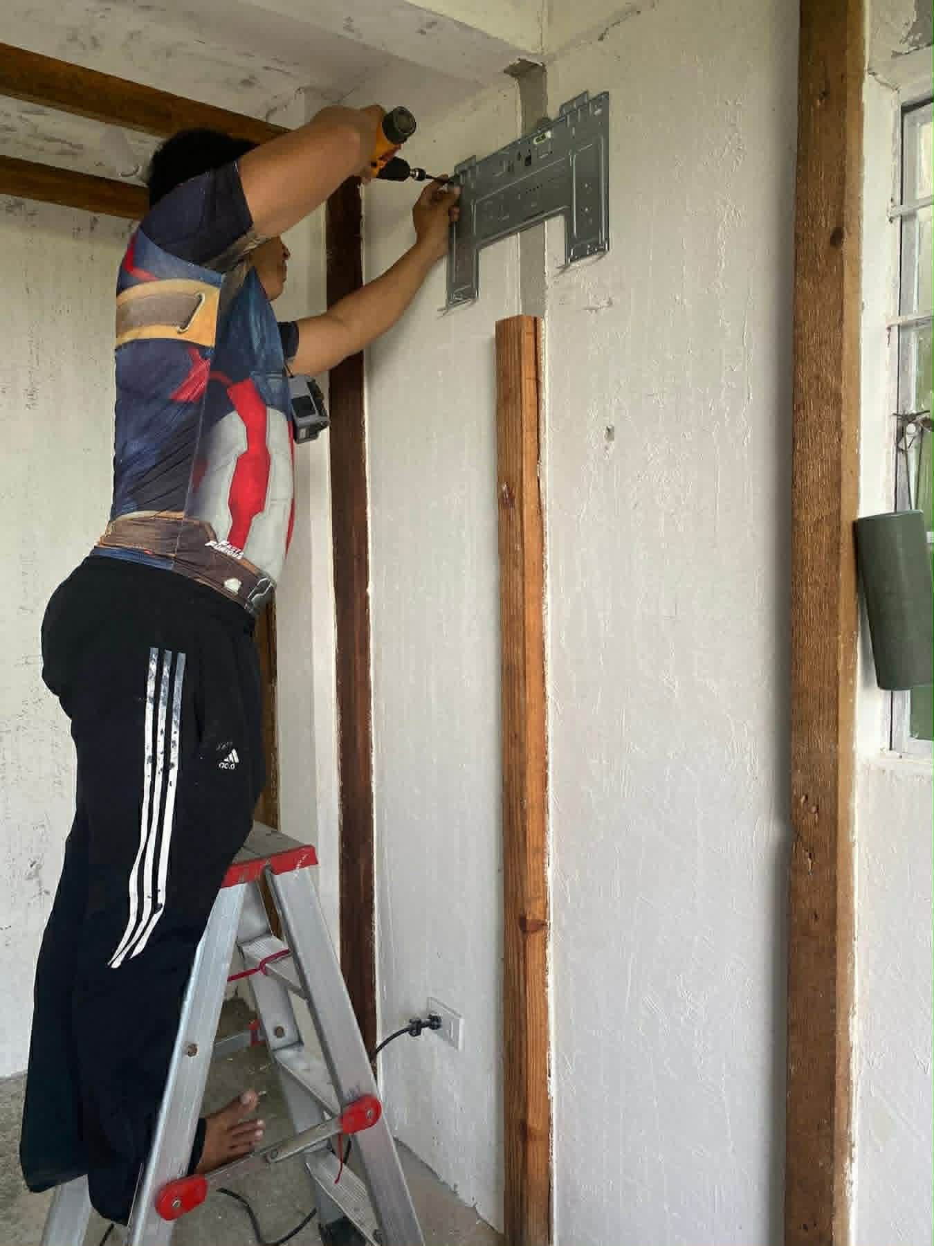 Bracket install